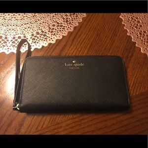 Kate Spade Black Wristlet